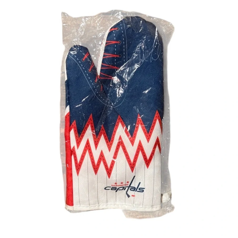 💰BOGO FREE Washington Capitals Ice Hockey Oven Mitt NIP